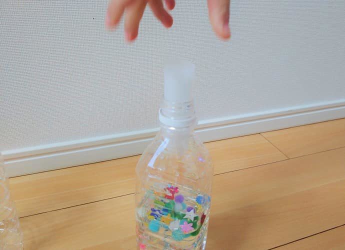ペットボトルを使った 手作りおもちゃアイデア 簡単工作 Uzuzu