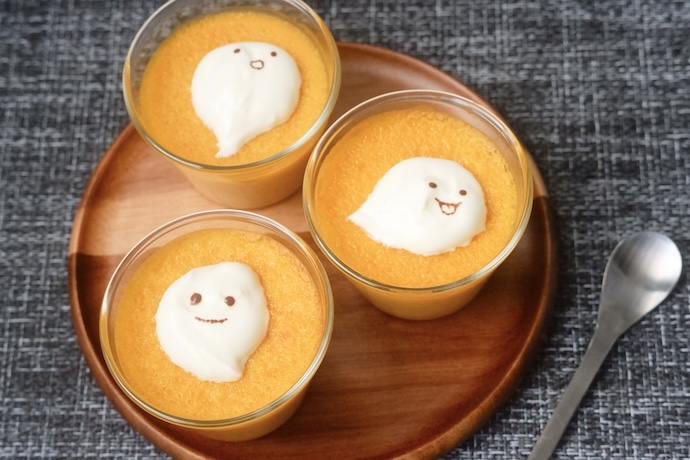 ハロウィンのかぼちゃプリン